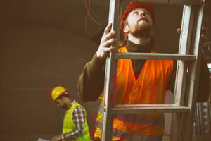 Befähigte Person zur Prüfung von Leitern, Tritten und Fahrgerüste