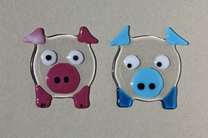 Glücksschwein aus Glas, 10. Dezember 2025, ab 1. Kl., 14.15 - 15.45 Uhr