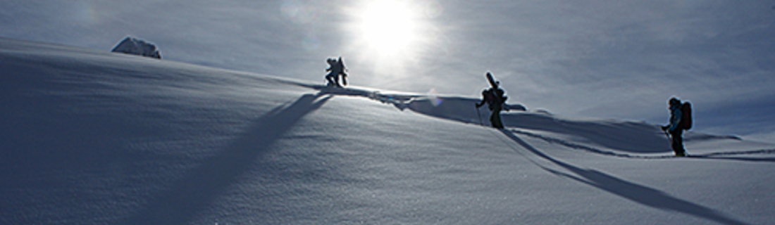 Genussvolle leichte Skitour über dem Vierwaldstättersee Huserstock