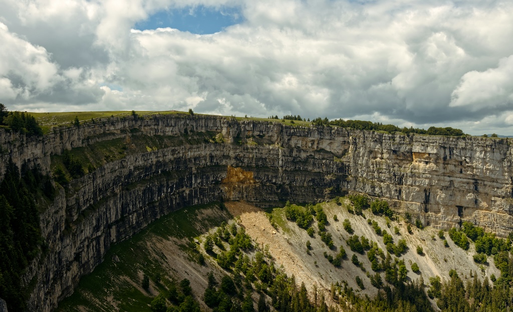 Bike-Guide-Tour-E-MTB-Creux-du-van-Thomas-Toedtli