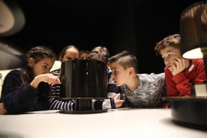 Staunen, Basteln, Verstehen - Filmvermittlung in der Grundschule
