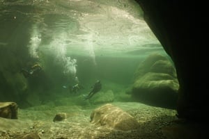 PADI Fluss- und Strömungstauchen Tessin Juni 2026